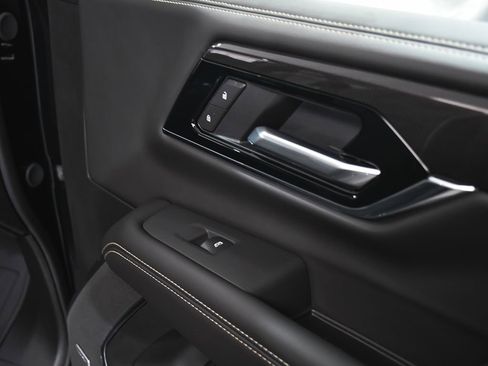 Used 2026 GMC Yukon Elevation w/ LPO, Floor Liner Package AWD/4WD image 18