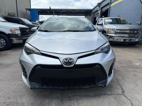 Used 2017 Toyota Corolla SE w/ Carpet Mat Package (TMS) image 2