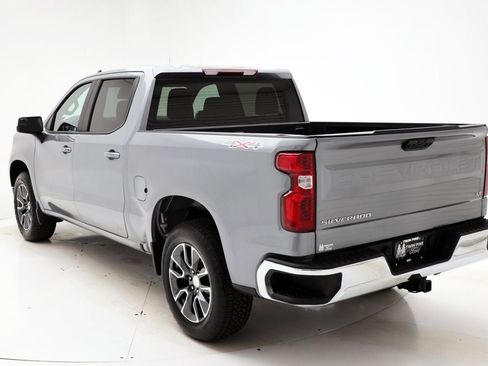 Used 2024 Chevrolet Silverado 1500 LT image 7