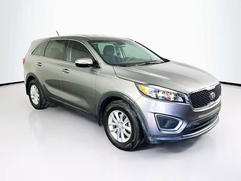 Used 2016 Kia Sorento L image 24