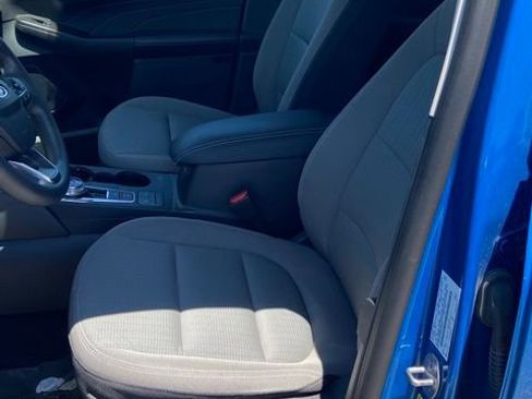 Used 2021 Ford Escape S FWD image 5