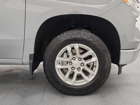Used 2024 Chevrolet Silverado 1500 LT AWD/4WD image 22