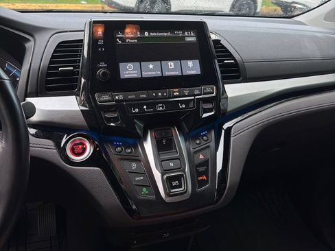 Used 2019 Honda Odyssey Elite image 3