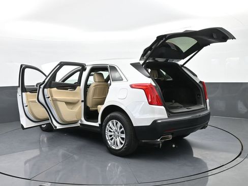 Used 2019 Cadillac XT5 FWD image 77