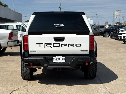 Used 2025 Toyota Tacoma TRD Pro image 4