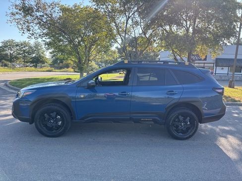 Used 2025 Subaru Outback Wilderness image 4