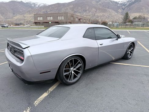 Used 2015 Dodge Challenger R/T w/ Quick Order Package 22B R/T image 5
