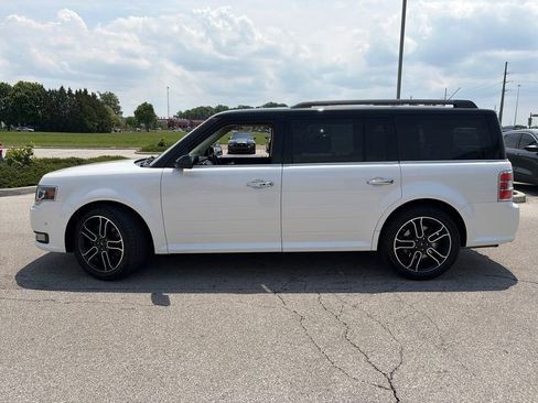 Used 2015 Ford Flex Limited w/ Equipment Group 301A FWD image 4