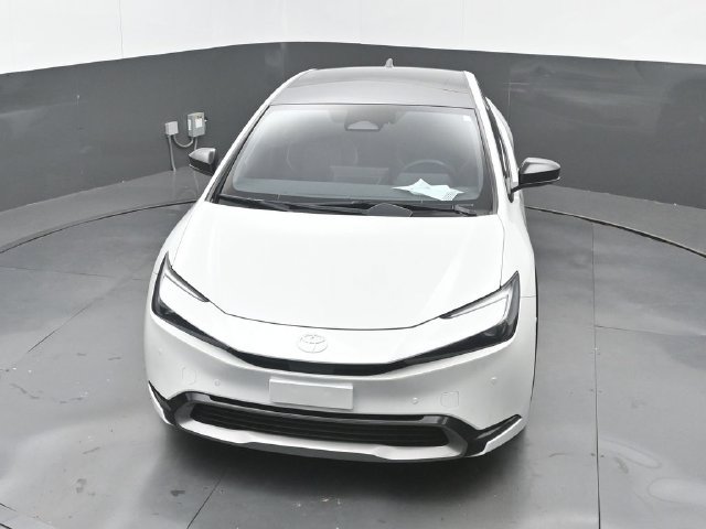 Used 2024 Toyota Prius Limited w/ Limited Premium Package FWD image 28