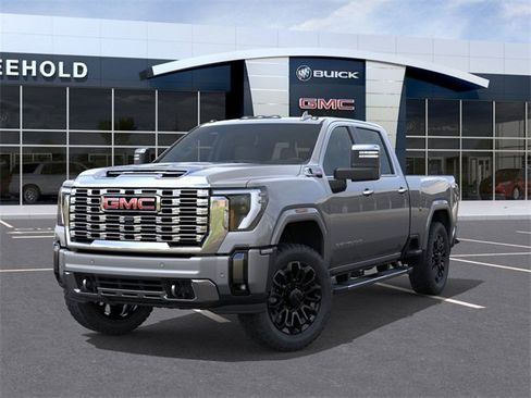 New 2026 GMC Sierra 2500 Denali w/ Denali Reserve Package image 6