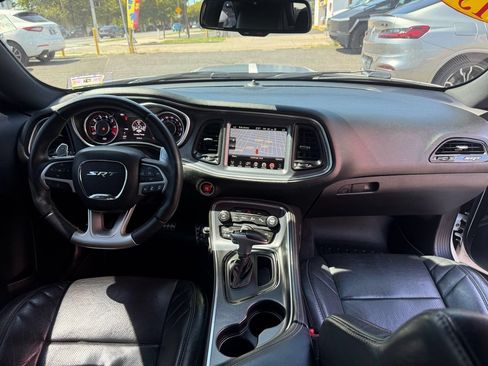 Used 2015 Dodge Challenger SRT w/ Technology Group RWD image 39