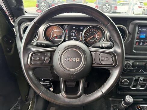 Used 2022 Jeep Gladiator Sport AWD/4WD image 46