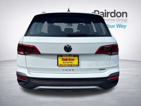 Used 2022 Volkswagen Taos S AWD/4WD image 6