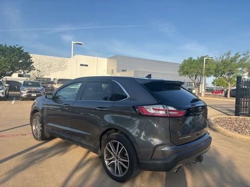 Used 2022 Ford Edge Titanium w/ Class II Trailer Tow Package image 7