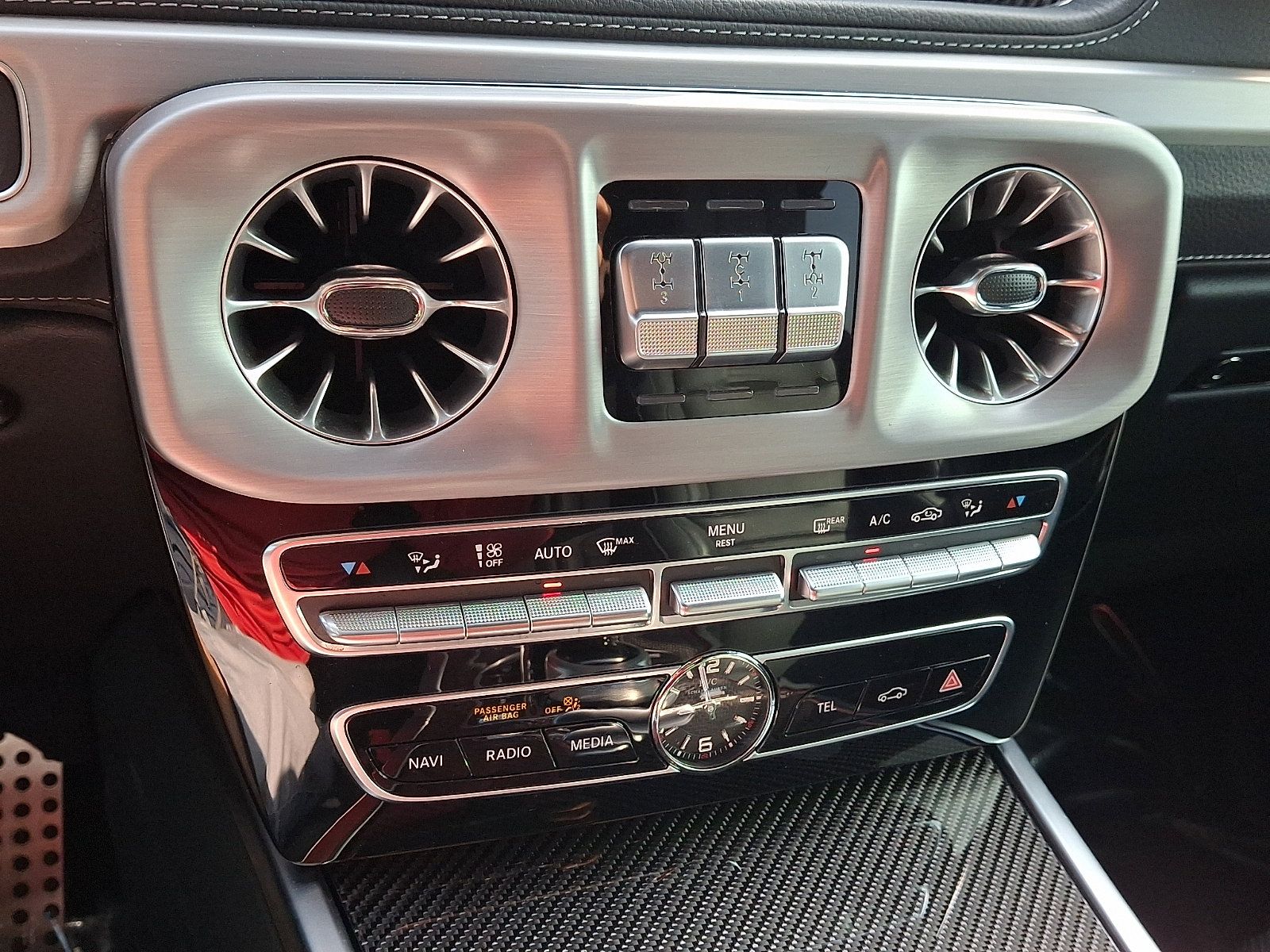Used 2024 Mercedes-Benz G 63 AMG 4MATIC image 16