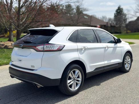 Used 2017 Ford Edge SEL w/ Equipment Group 201A image 5