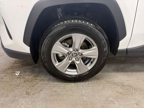 Certified 2025 Toyota RAV4 XLE AWD/4WD image 10