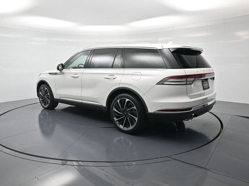 Used 2021 Lincoln Aviator Reserve w/ Equipment Group 202A image 3