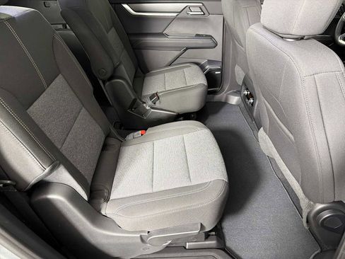 New 2026 GMC Acadia Elevation image 28