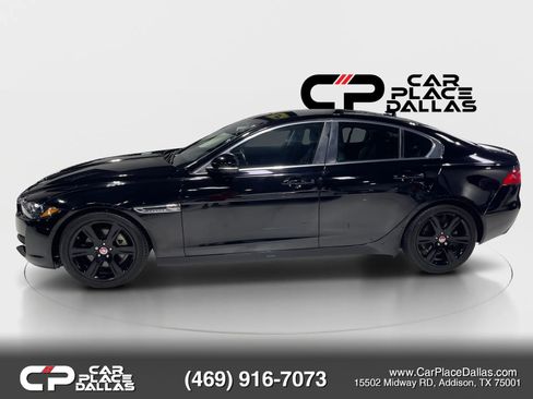 Used 2019 Jaguar XE Prestige RWD image 15