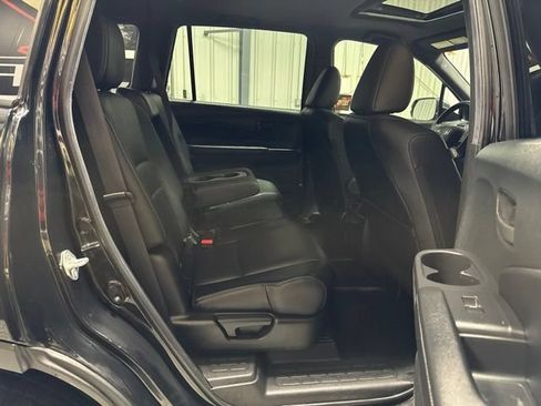 Used 2023 Honda Passport EX-L image 25