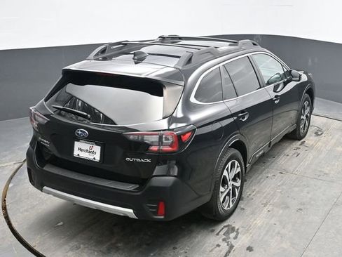 Used 2021 Subaru Outback Limited image 21