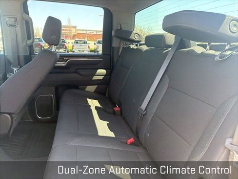 Used 2025 Chevrolet Silverado 2500 LT w/ Convenience Package image 25