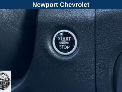 Used 2024 Nissan Frontier PRO-4X w/ Off-Road Protection Package image 23