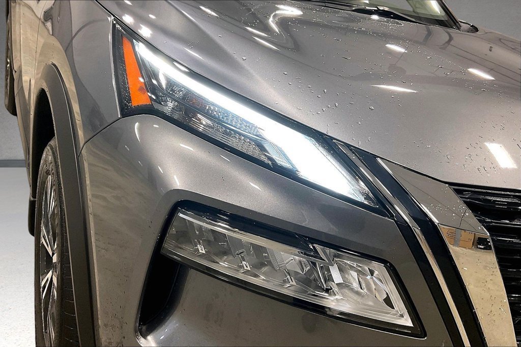 Used 2023 Nissan Rogue SV AWD/4WD image 33