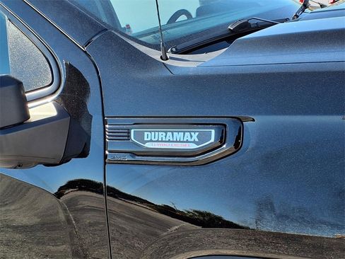 Used 2022 GMC Sierra 1500 Elevation w/ X31 Off-Road Package image 11