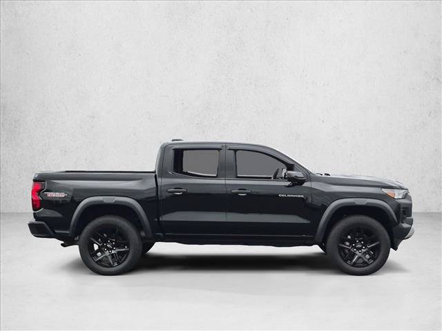Used 2025 Chevrolet Colorado Trail Boss AWD/4WD image 4