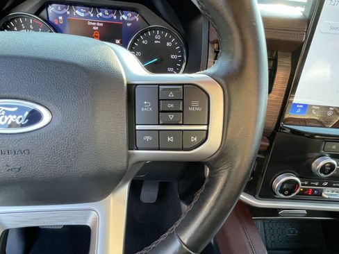 Used 2024 Ford Expedition Max Limited AWD/4WD image 23