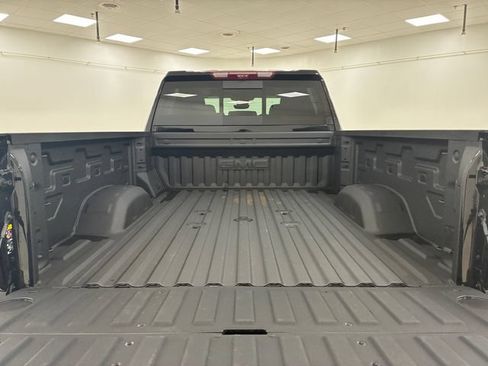 Used 2026 GMC Sierra 2500 Denali w/ Denali Reserve Package AWD/4WD image 17