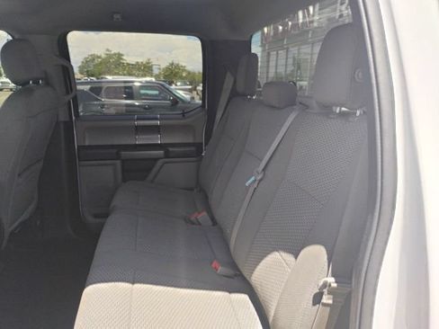 Used 2019 Ford F150 XLT w/ Equipment Group 302A Luxury AWD/4WD image 9