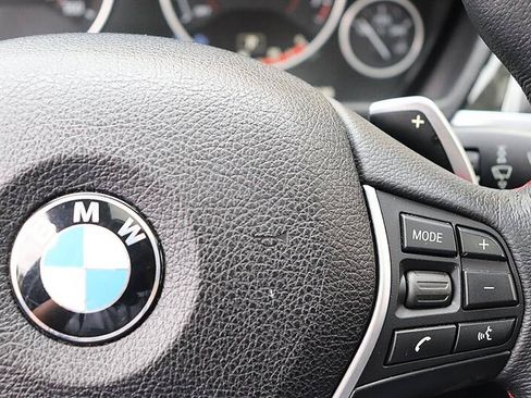 Used 2017 BMW 330i Sedan RWD image 37