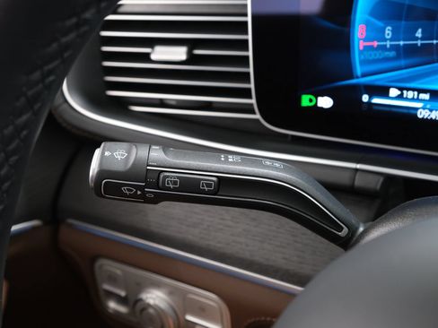 Used 2024 Mercedes-Benz GLE 63 AMG S image 15