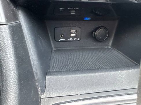 Used 2020 Subaru Forester Premium w/ Popular Package #1 AWD/4WD image 34