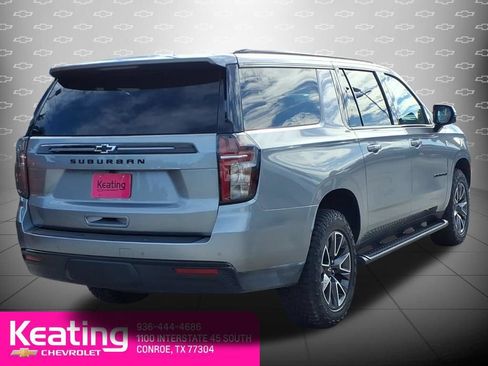 Used 2023 Chevrolet Suburban Z71 w/ Luxury Package AWD/4WD image 6