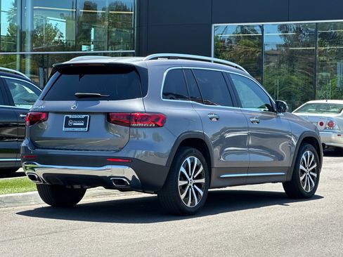 Certified 2022 Mercedes-Benz GLB 250 image 3
