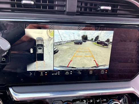 Used 2025 GMC Sierra 2500 Denali Ultimate AWD/4WD image 25