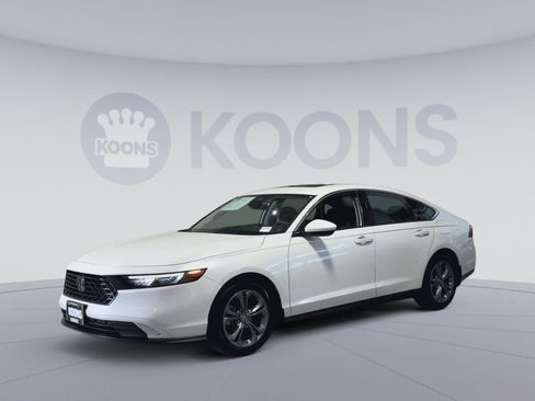 Used 2024 Honda Accord EX image 5