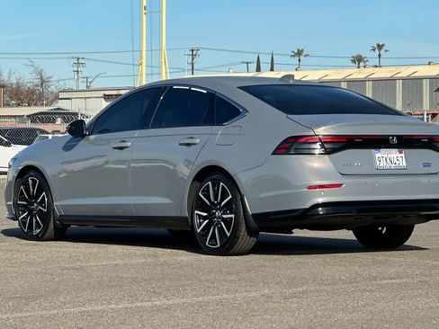 Certified 2025 Honda Accord Touring image 5