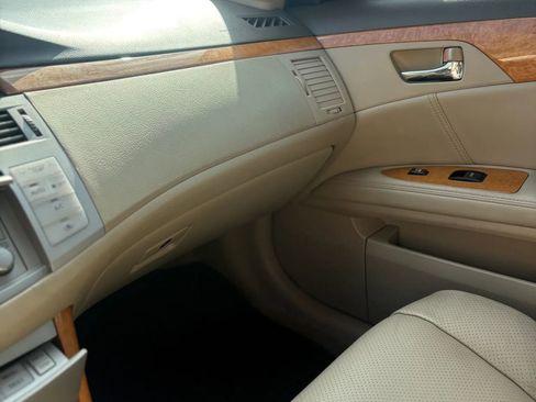 Used 2007 Toyota Avalon Limited image 13