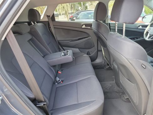 Certified 2021 Hyundai Tucson SE image 42