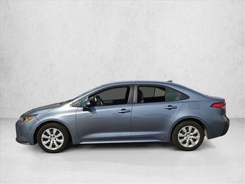 Used 2024 Toyota Corolla LE FWD image 9