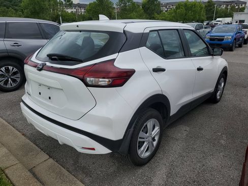 Certified 2024 Nissan Kicks S FWD image 4