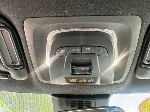 Certified 2024 Toyota Corolla SE FWD image 40