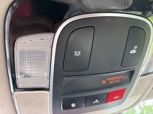 Used 2023 Hyundai Sonata SEL FWD image 28