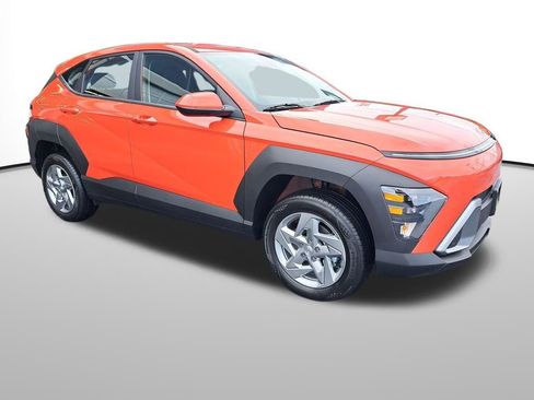 New 2026 Hyundai Kona SE image 8