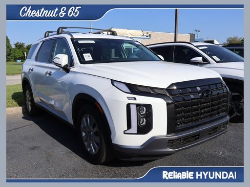 Used 2024 Hyundai Palisade SEL AWD/4WD image 1